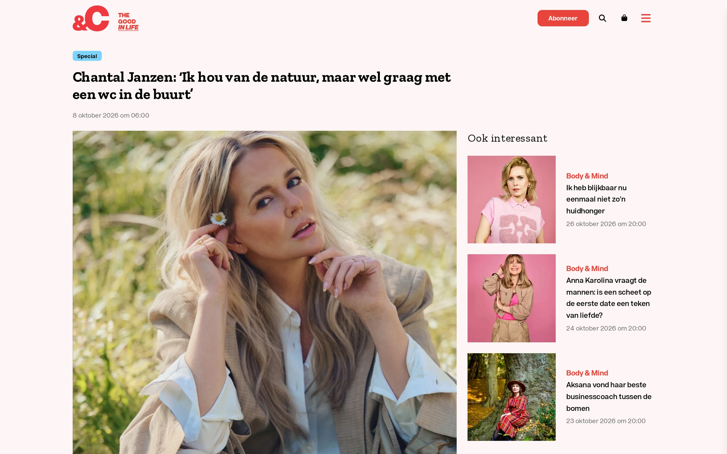 Artikelpagina op andc.tv: Chantal Janzen in het gras, met leessuggesties ernaast